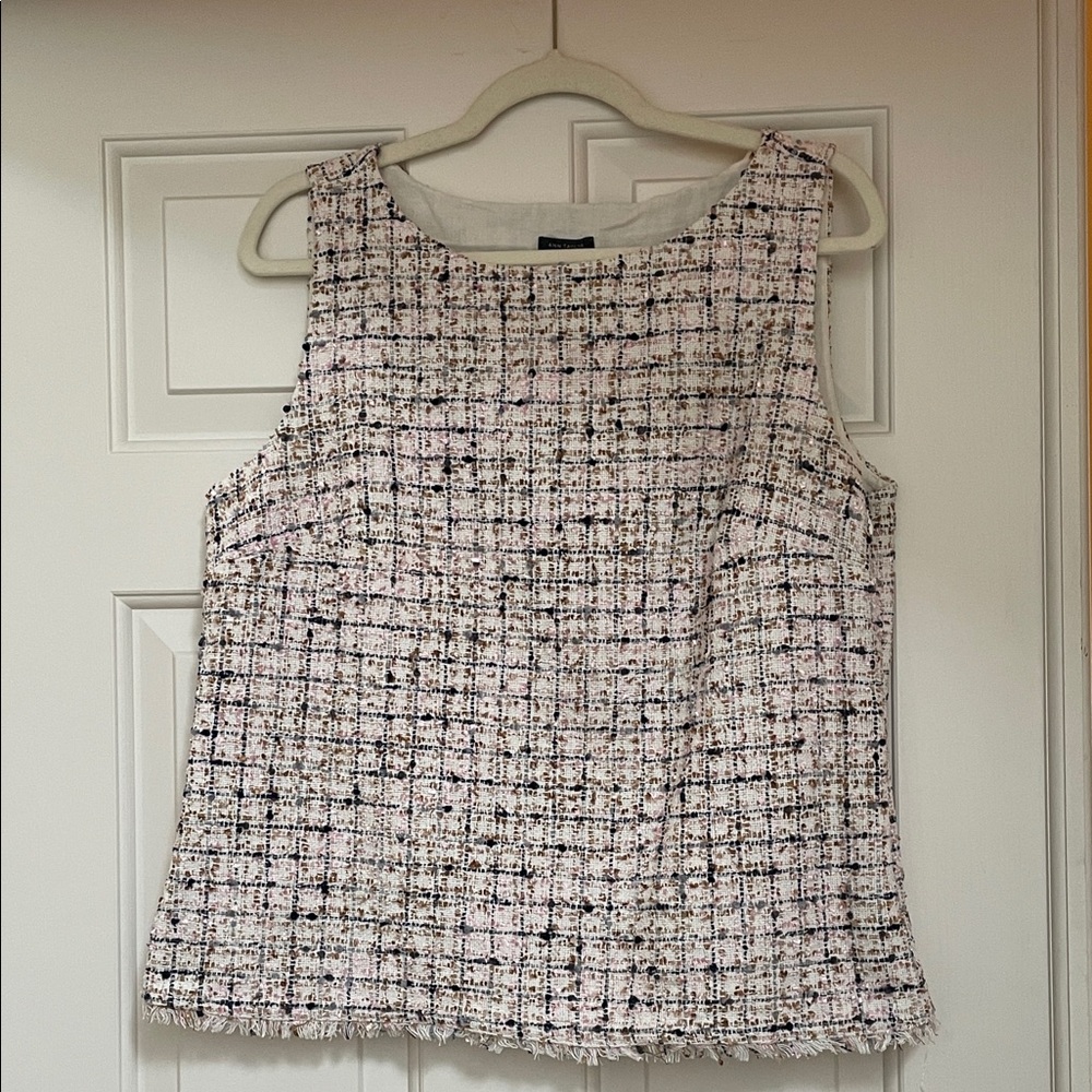 Ann Taylor 

 Tweed Sleeveless Top - Black, White and Pink. Size 12